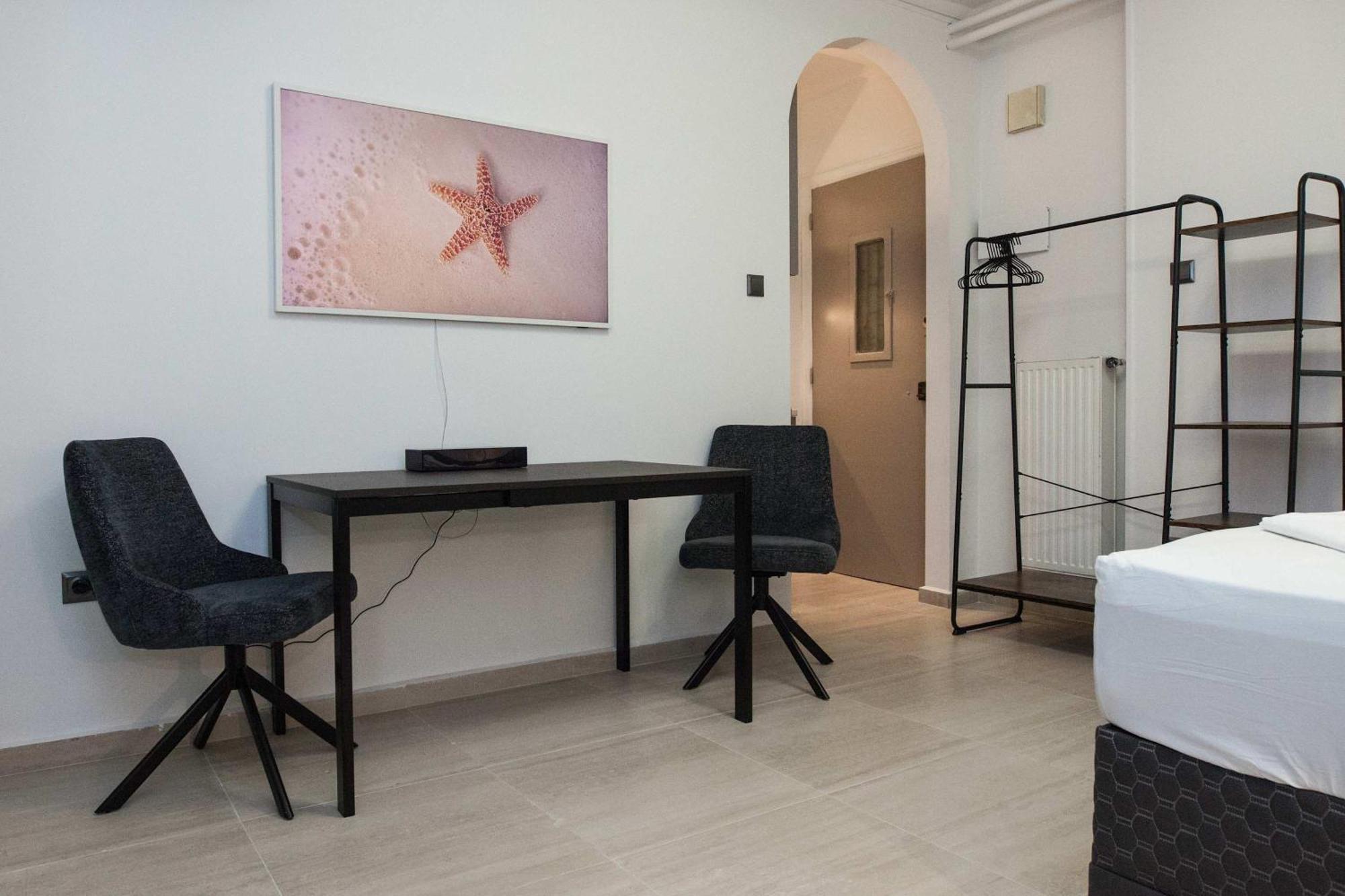 Elegant In Kolonaki Apartment